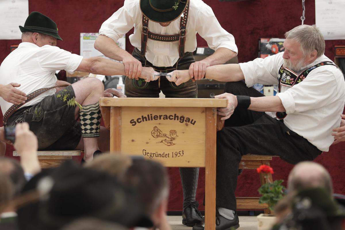Germany Finger Wrestling