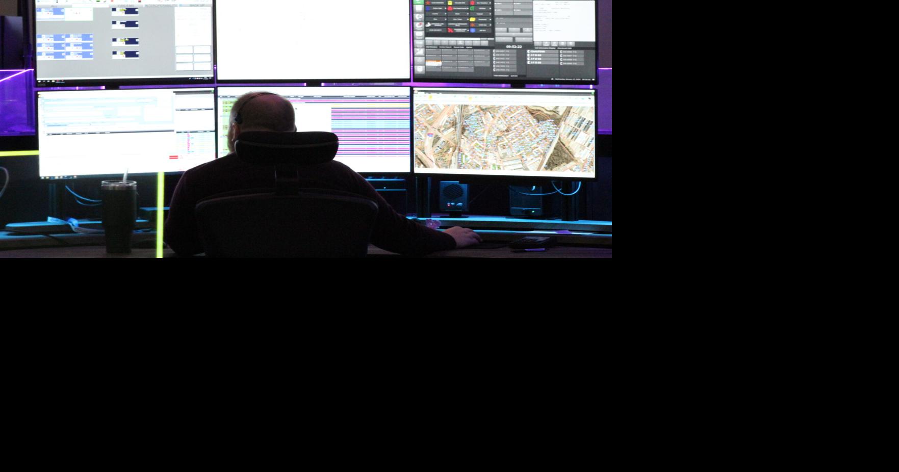 Clark County 911 settling into new dispatch center | News ...