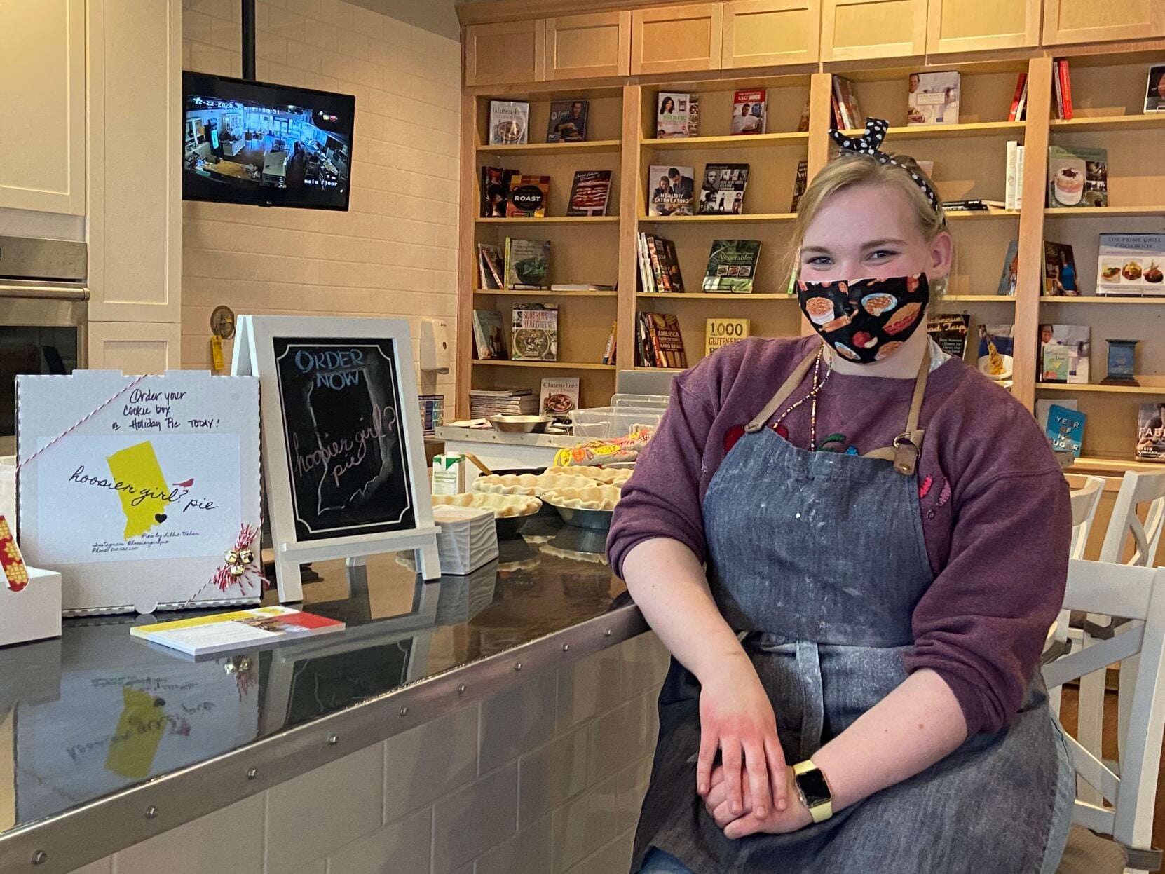 Hoosier Girl Pie opens at MESA in downtown New Albany - Vimarsana News