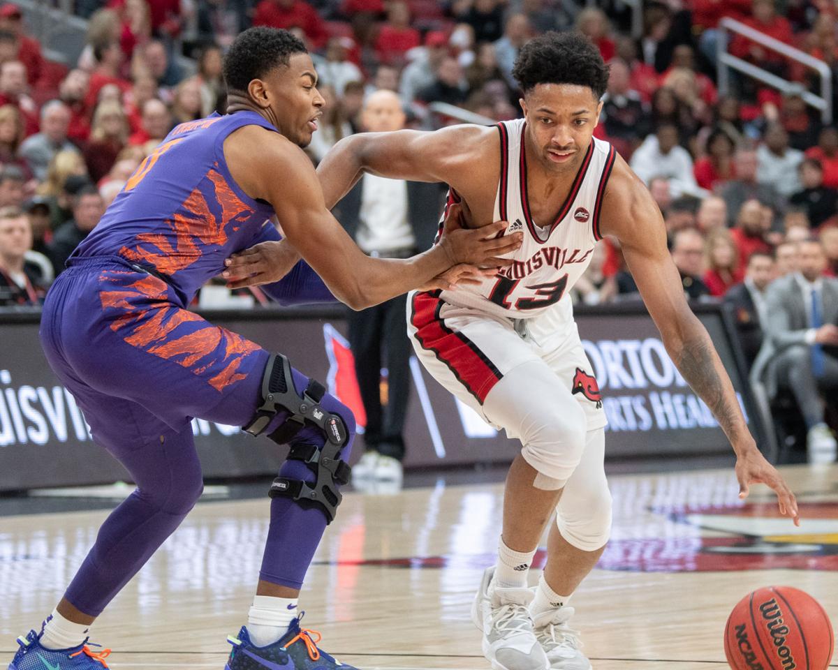 1-25-20_Clemson@Louisville_MBB_43912.jpg