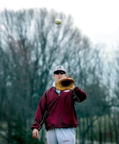 Books and baseball team up for evening honoring Rice coach Wayne