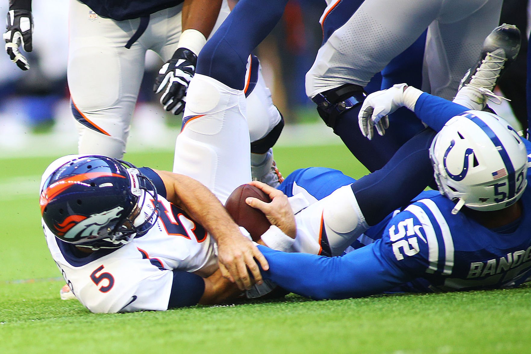 PHOTOS: Colts Vs. Broncos | Multimedia | Newsandtribune.com