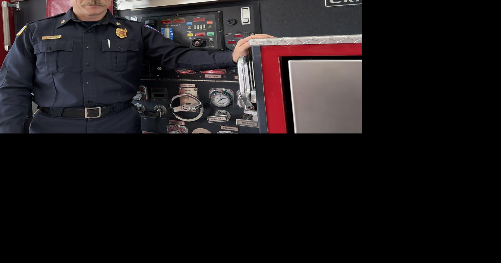 Clarksville fire chief to retire by Sept. 8