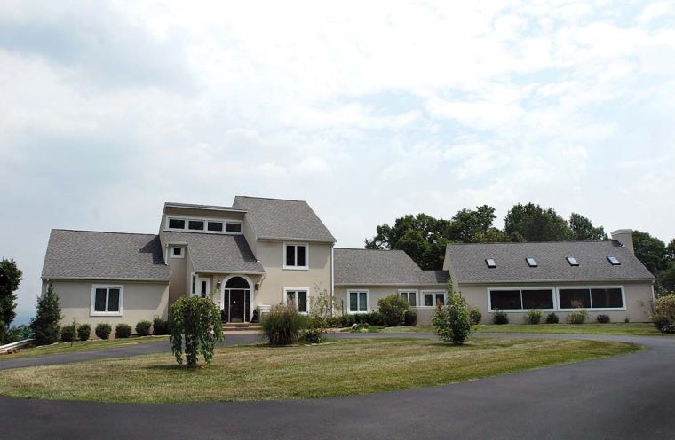 What Makes A Mansion Luxury Homes Niche Market In Southern Mansion 1