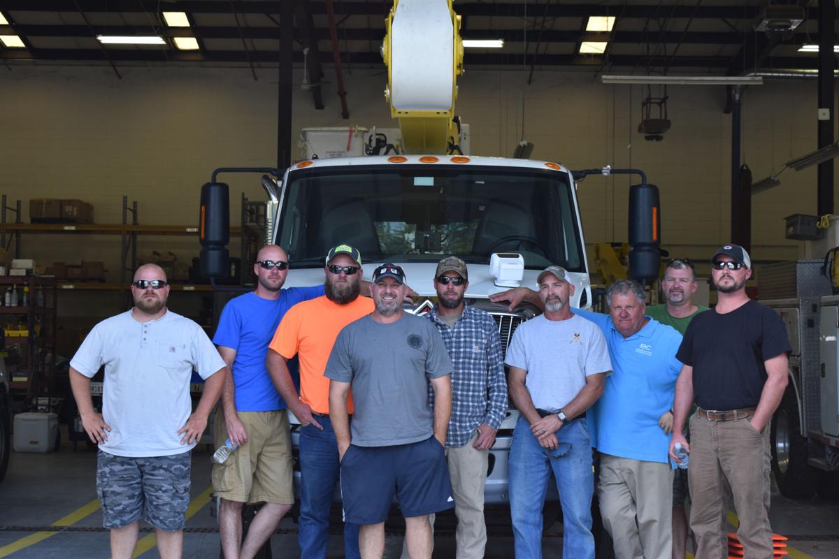 Southern Indiana Linemen To Aid In Hurricane Recovery News Newsandtribune Com