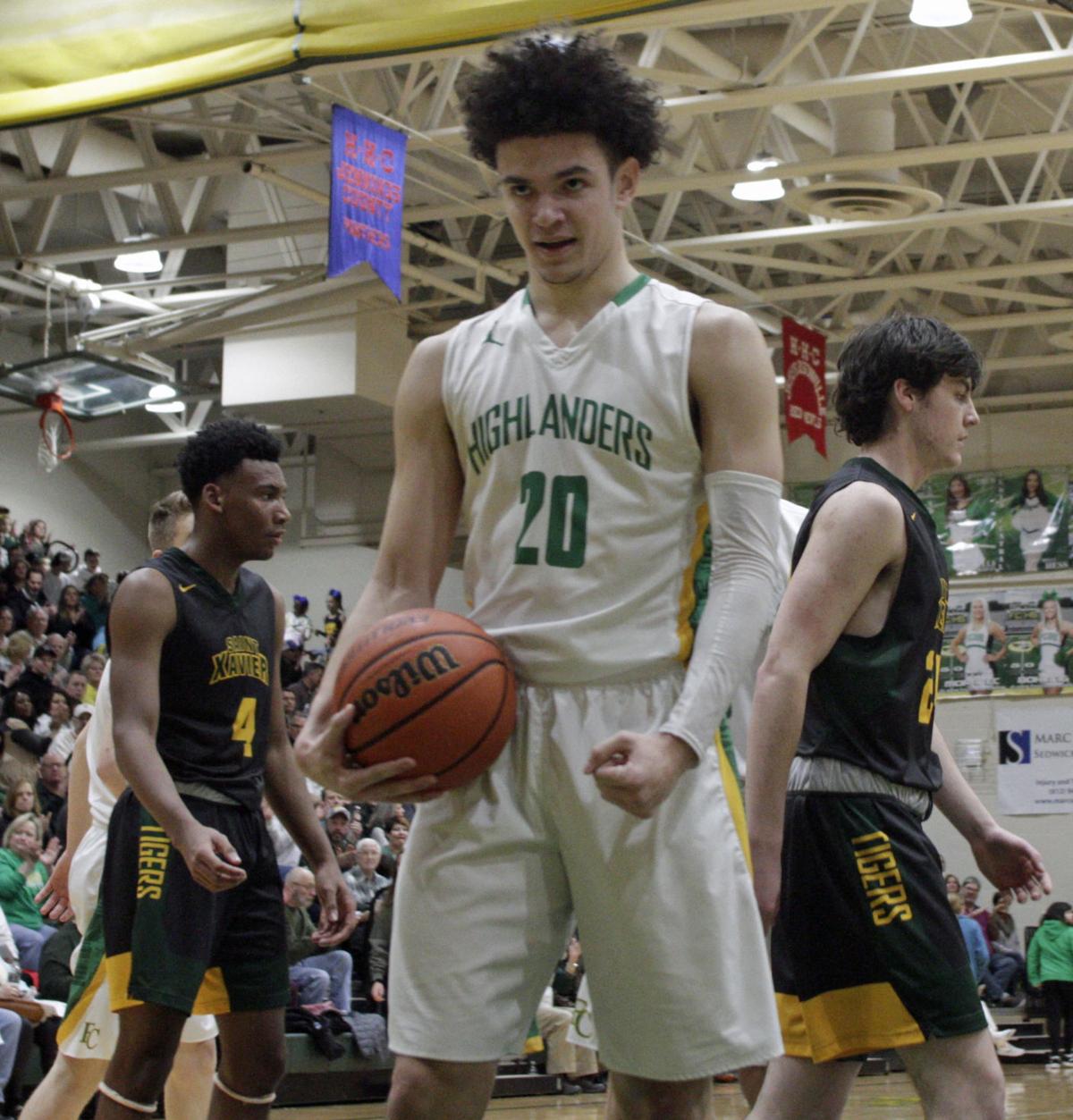 Boys Basketball Highlanders Send Seniors Out With 66 49 Win