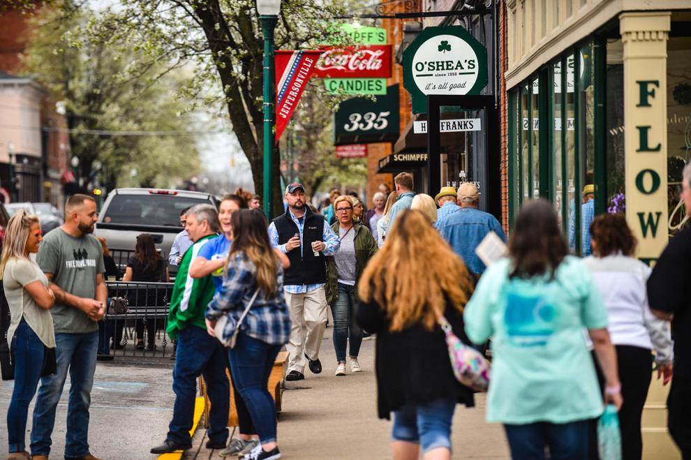 Wine Walk returns to downtown Jeffersonville