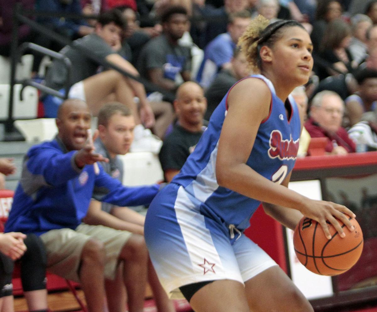 Basketball Garcia Looking Forward To Facing Seniors Rest Of
