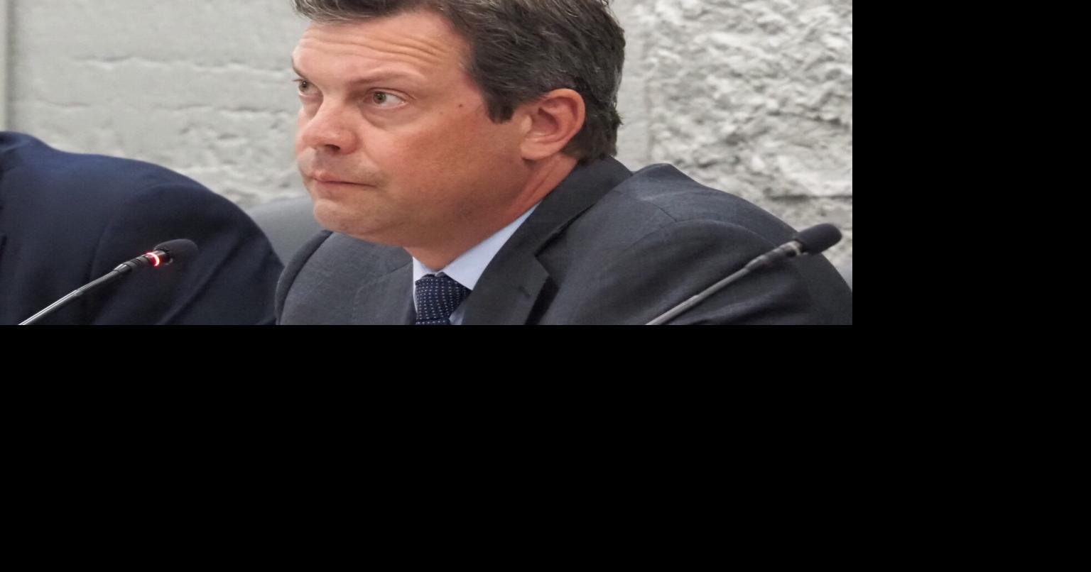 Republican senator against Indiana redistricting not seeking reelection