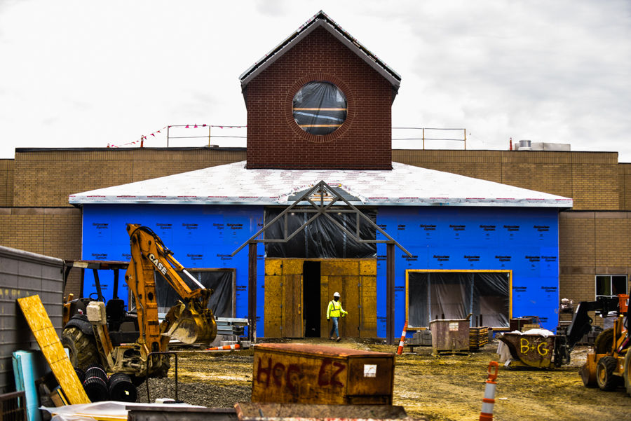 'WOW' FACTOR New Slate Run Elementary School taking shape News
