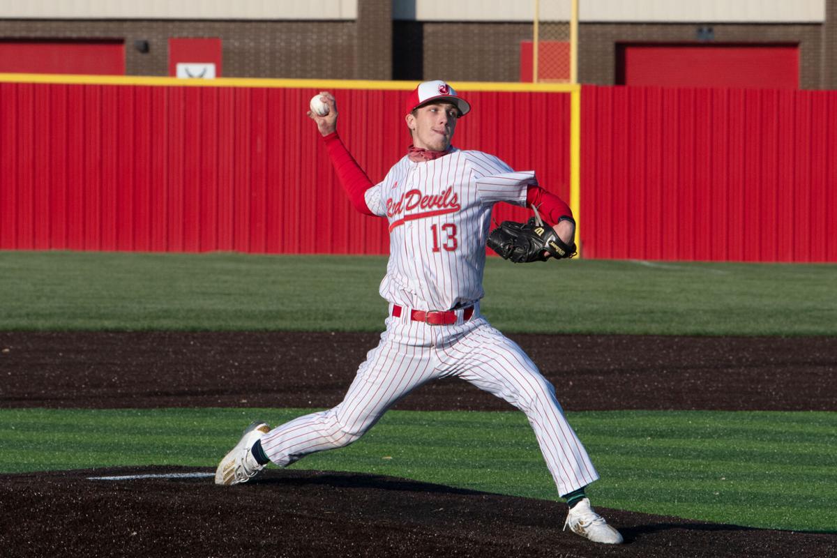 4-21-21_NewAlbany@Jeffersonville_BB_14687.jpg