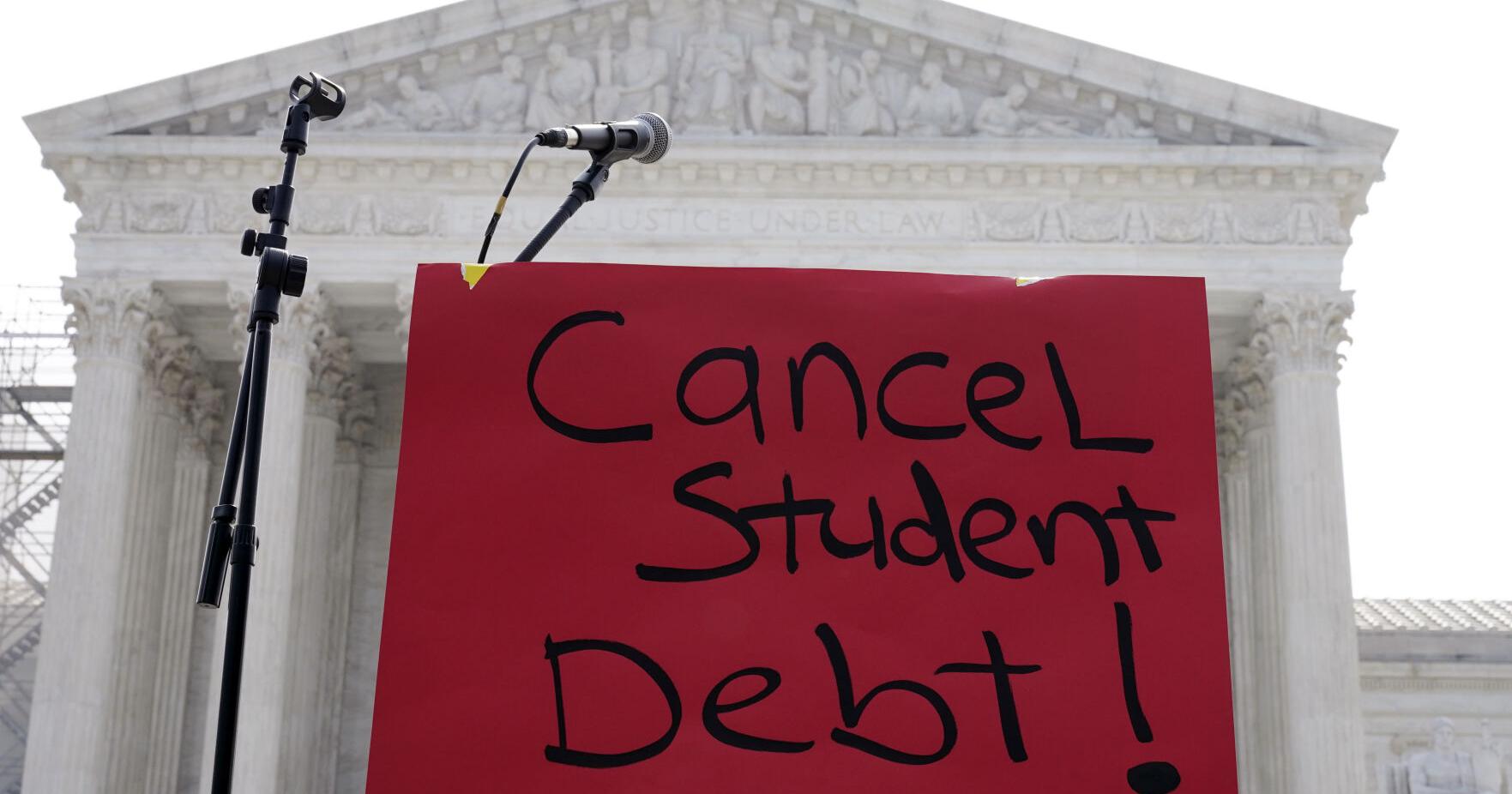 The Supreme Court rejects Biden's plan to wipe away $400 billion in student loan debt - Vimarsana News