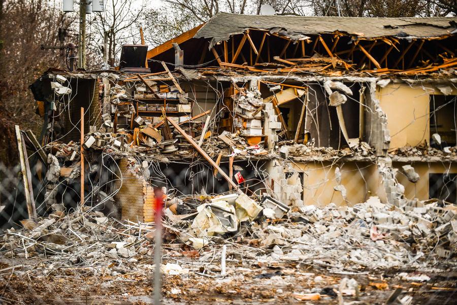 Demolition Underway At America S Best News Newsandtribune Com