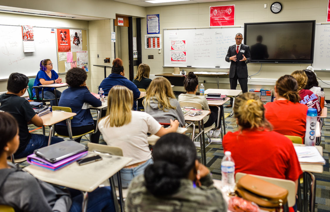 Clark County Judges Jacobs, er visit schools for Constitution Day