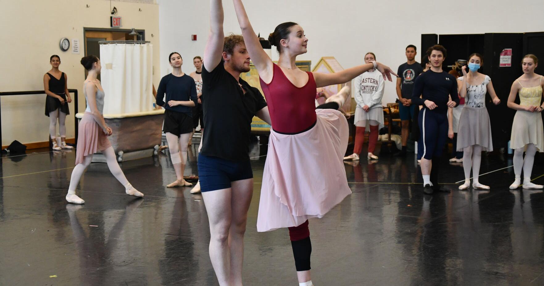 Louisville Ballet announces 2024-25 season - Vimarsana News