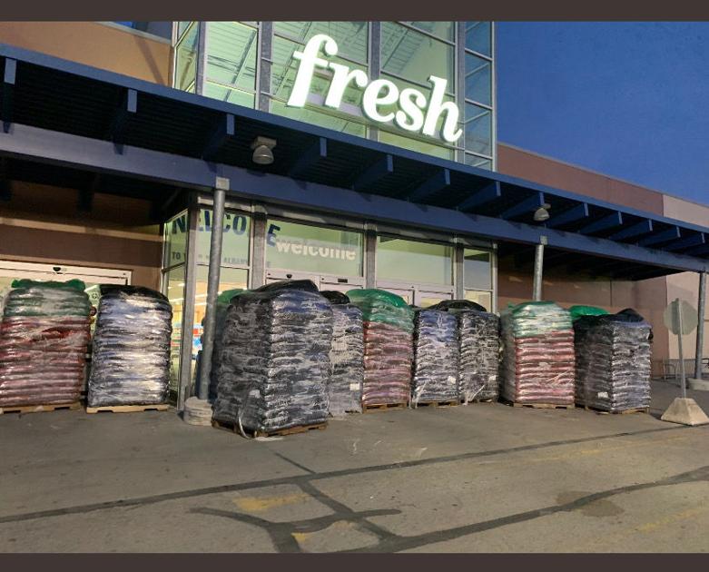 Some Area Retailers Close Early Sunday One Cites Safety News
