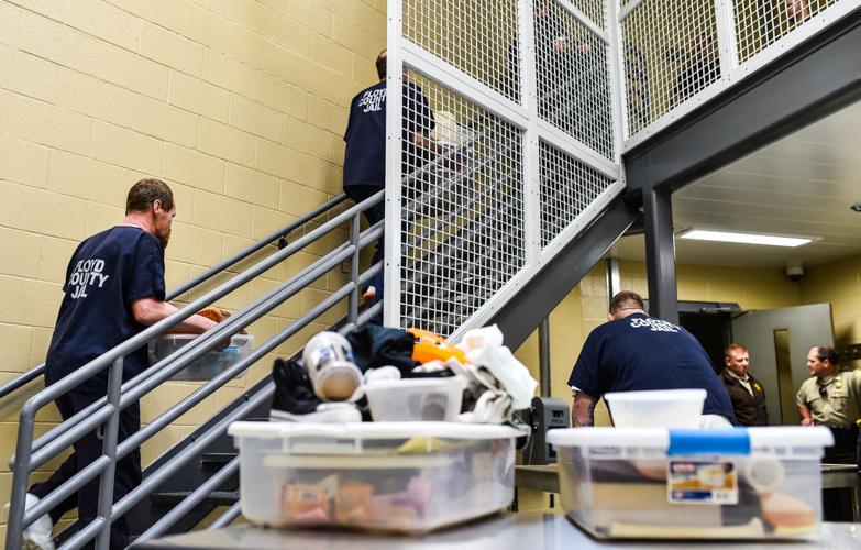 FC Jail Inmate Move-1.jpg