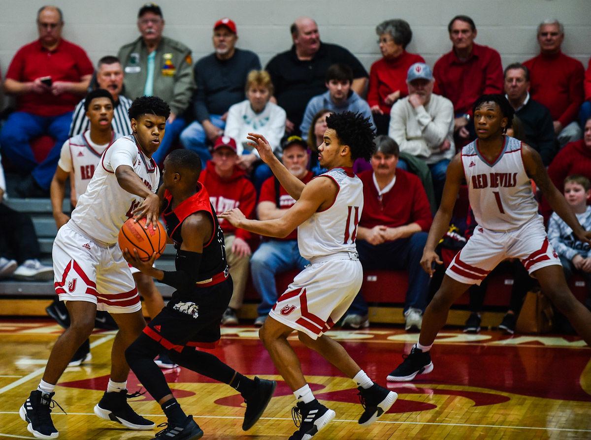 Boys Basketball Red Devils End Losing Streak To Bulldogs With 60