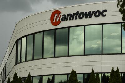 Manitowoc Layoff Plans Remain Despite Trump S Carrier Jobs Save News Newsandtribune Com