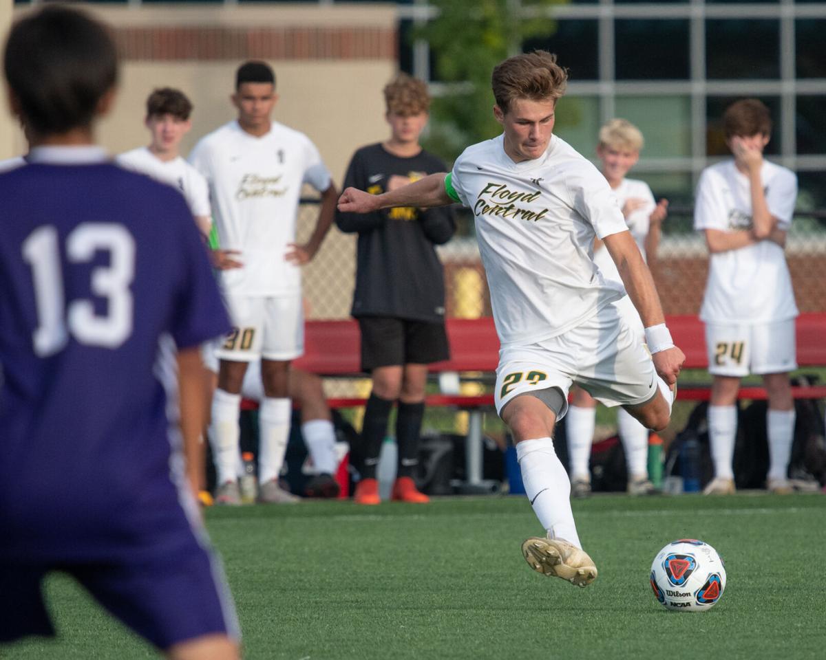 10-5-21_FloydCentral-v-Seymour_BSoc_17969.jpg