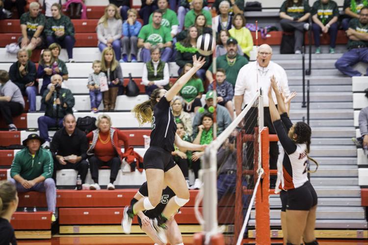 VOLLEYBALL No. 14 Floyd wins fourth straight sectional Sports
