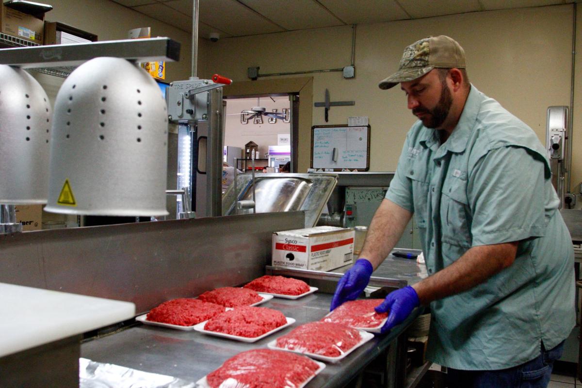 A Daily Grind Southern Indiana Meat Markets Stepping Up To Meet Demand Coronavirus Newsandtribune Com