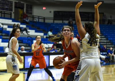 Girls Basketball Scott Schoen Improves To 6 0 Vs Randall Schoen Sports Newsandtribune Com