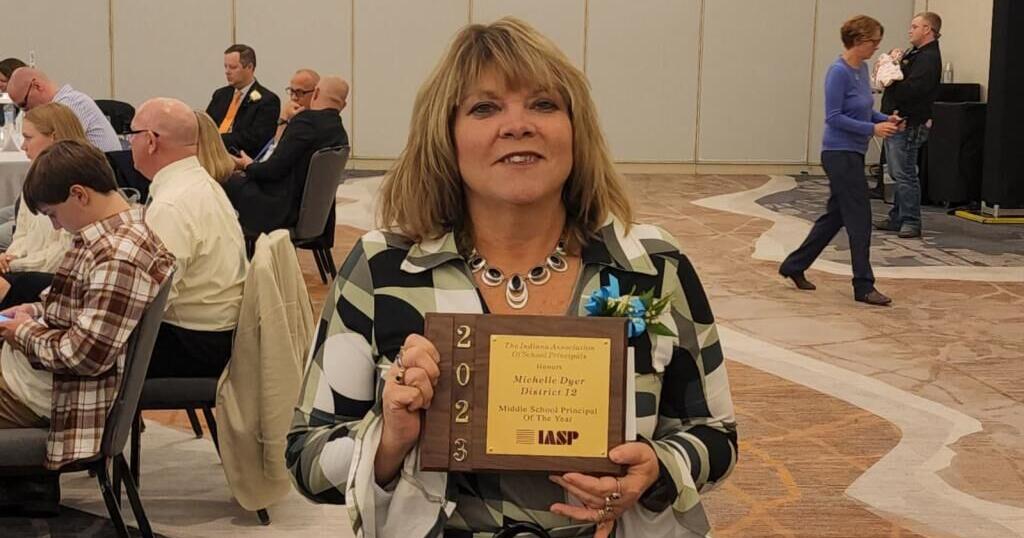 Vonetta Romeo Rivers River Valley Middle School principal receives statewide honor | News ...