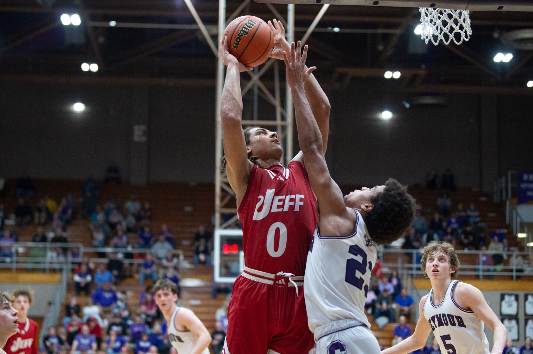 Jeffersonville Red Devils and New Albany Bulldogs Advance to Class 4A Seymour Sectional Semifinals: Key Players and Scores