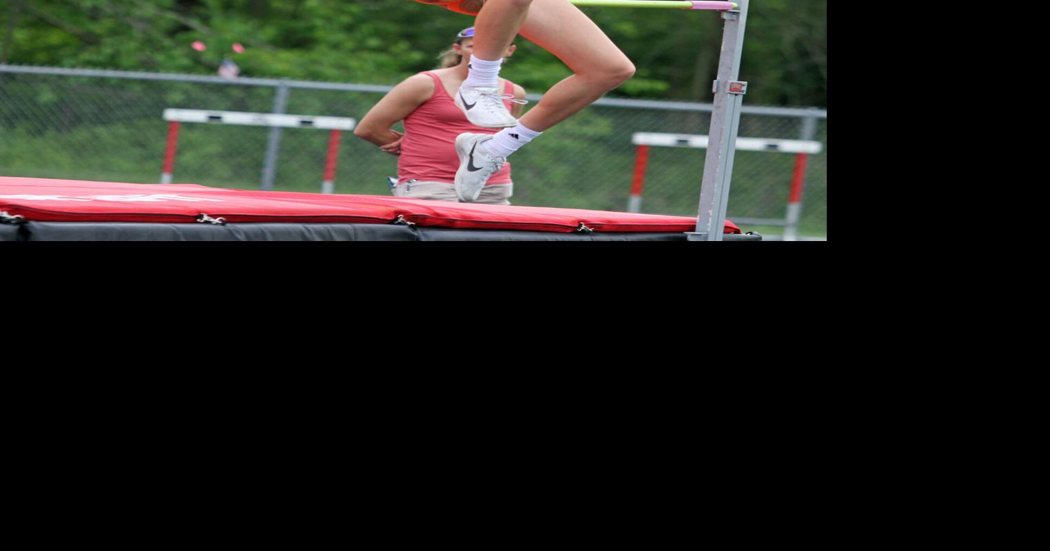 HIGH SCHOOL TRACK & FIELD Borden girls, Henryville boys claim SAC