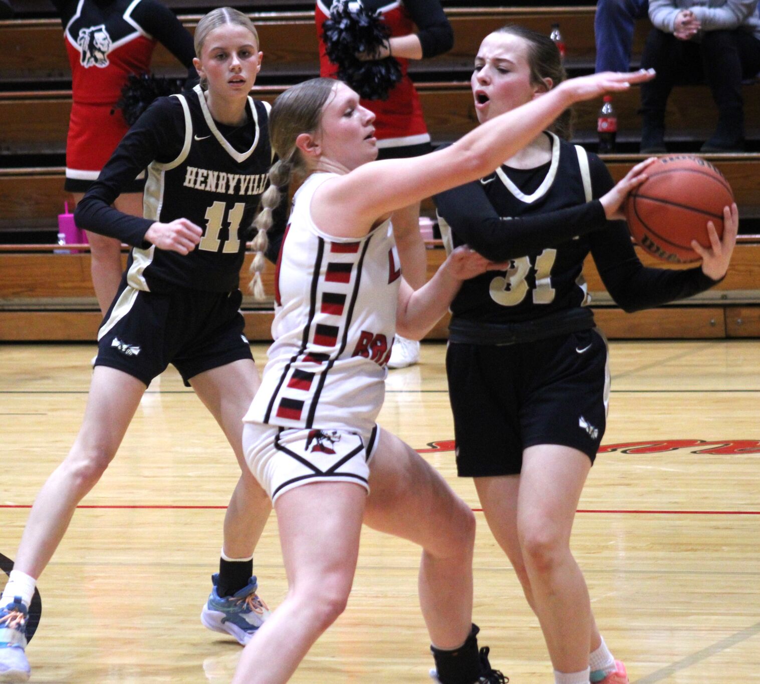 Borden Braves Dominate Henryville 5940 in Southern Conference