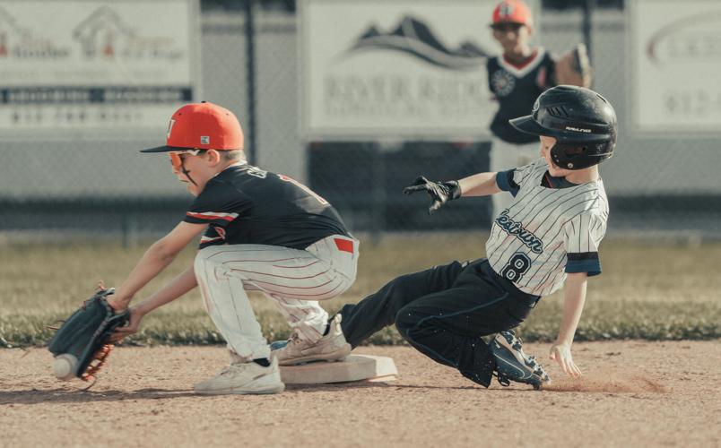 Sellersburg father turned hobby into lucrative side job with youth ...