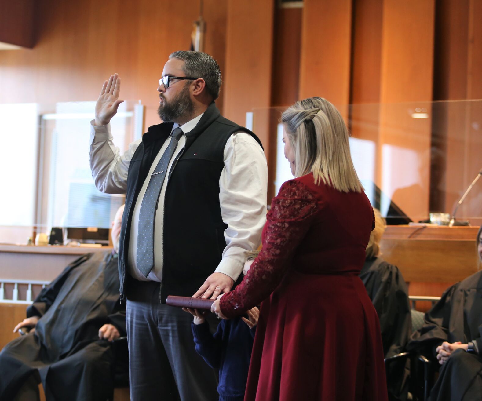 Brown Takes Oath As New Floyd Circuit Court Judge News Brown Takes Oath As New Floyd Circuit Court Judge News