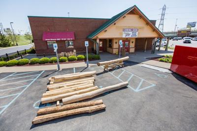 Cajun Restaurant To Replace Famous Dave S In Clarksville News Business Roundup 1 Cajun Seafood Restaurant Storming Crab Is Replacing Famous Dave S In Clarksville