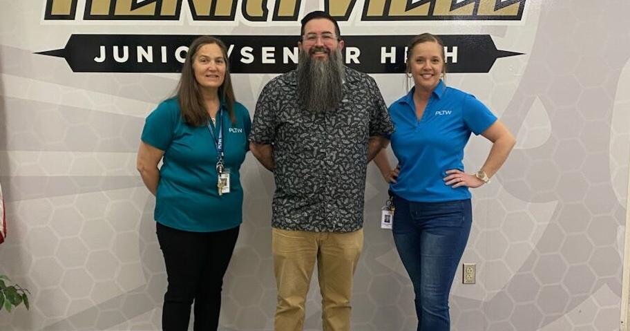 Henryville High School receives large donation toward engineering program