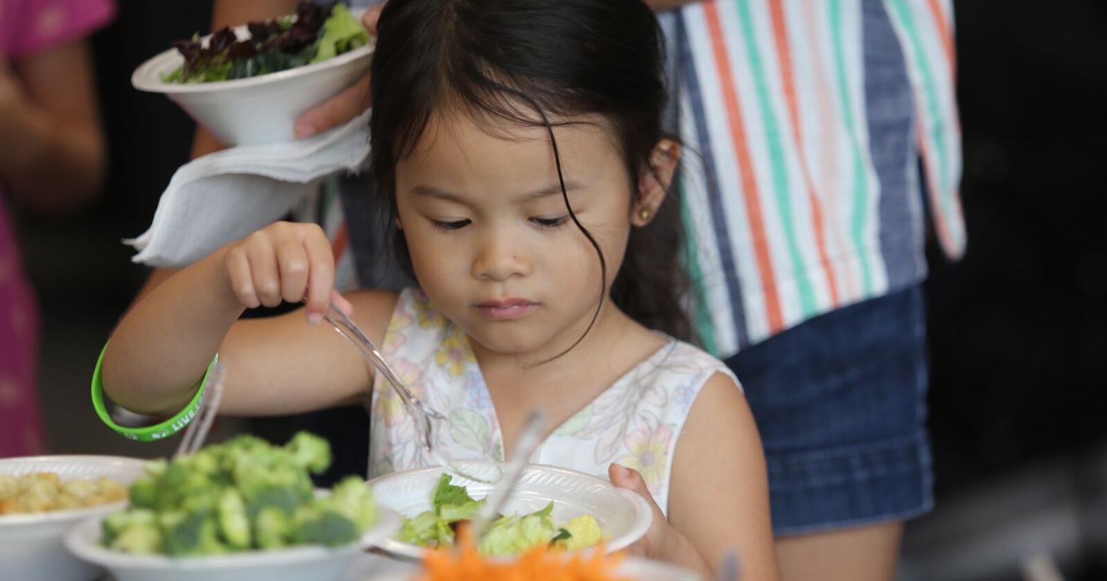 Families enjoy 'salad party' at Floyd County Library - Vimarsana News
