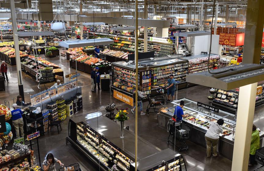 Renovated State Street Kroger opens to fanfare in New Albany News