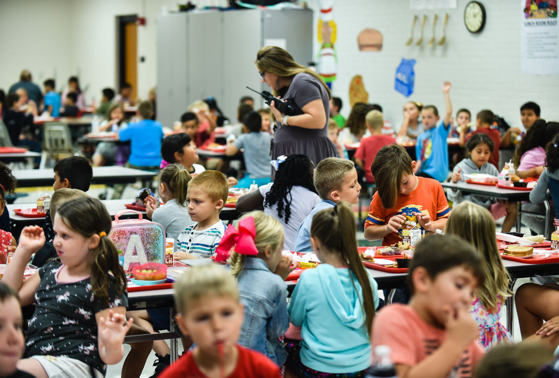 Free meal programs growing in Southern Indiana schools | News