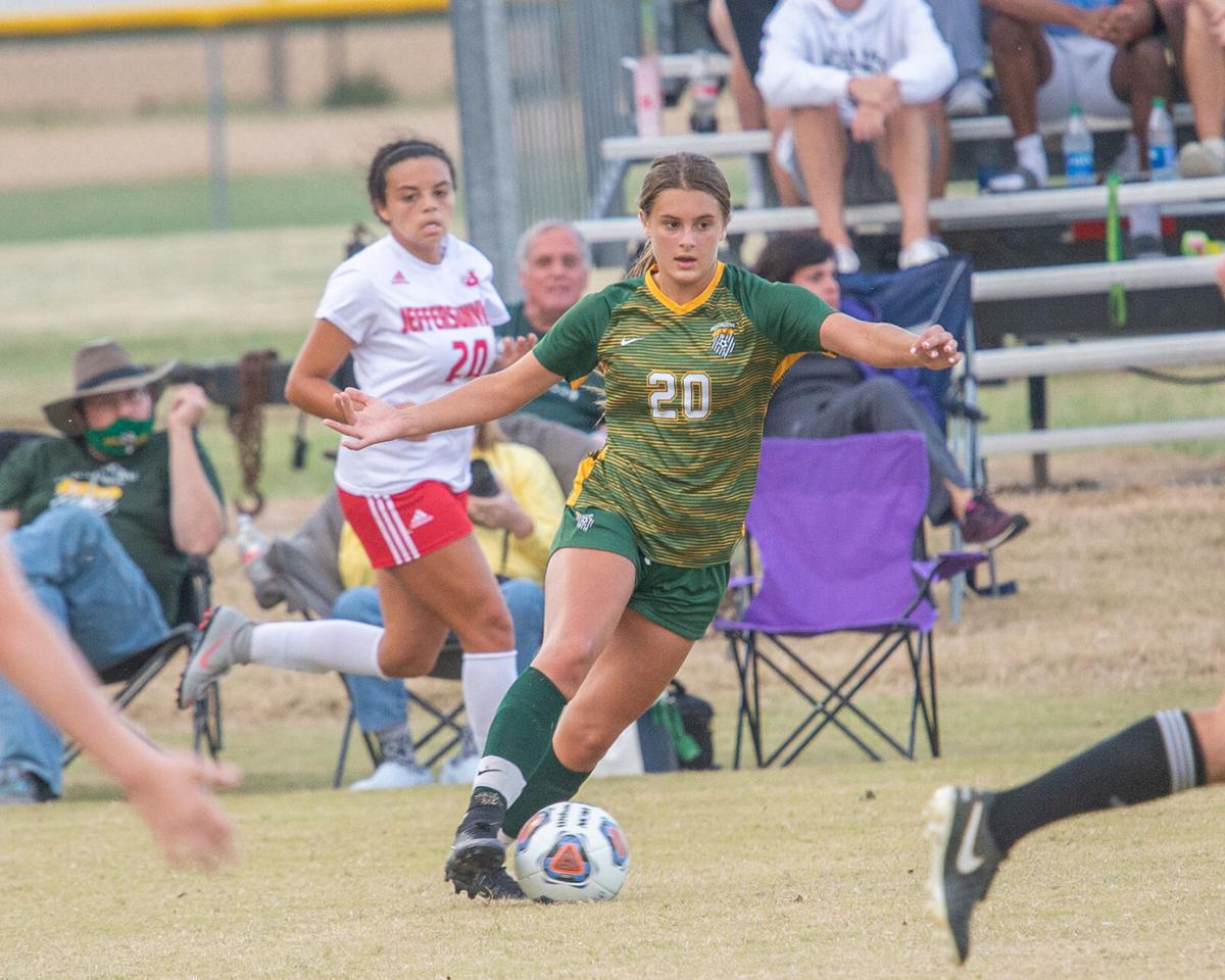 10-8-20_GirlsSoccerSectional-Floyd_38141.jpg