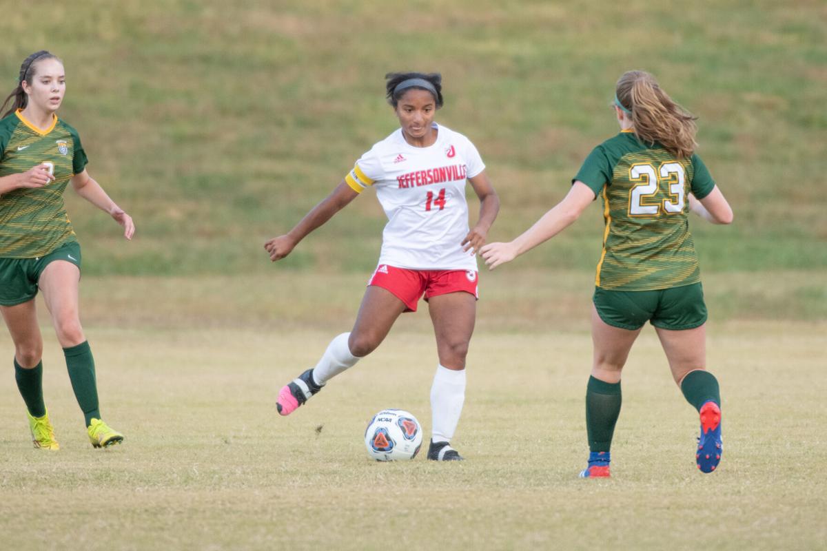 10-8-20_GirlsSoccerSectional-Floyd_37699.jpg