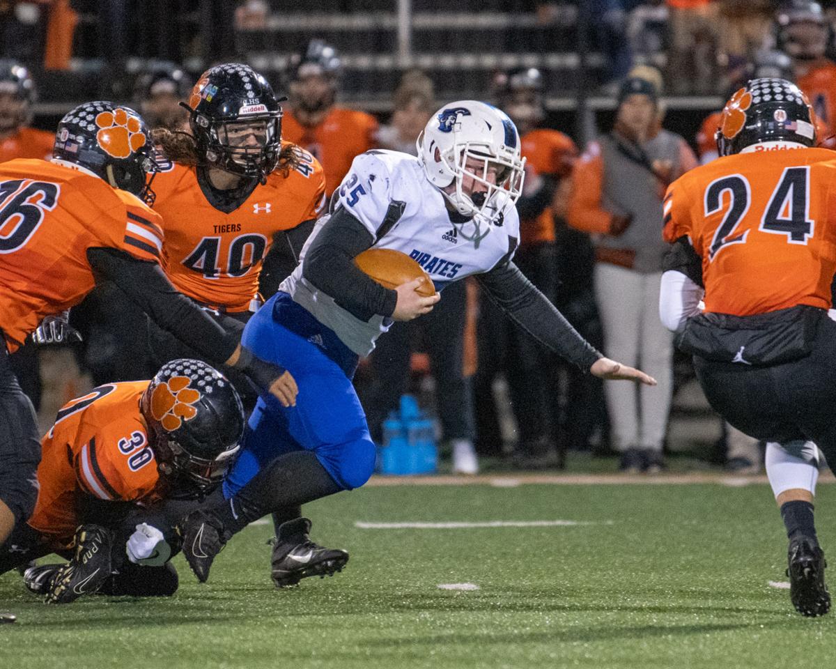 Football Tigers Tame Pirates In Sectional Semifinal Sports