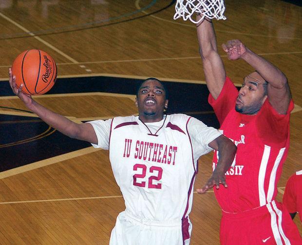 Men S College Basketball Grenadiers Fall In Final Four To