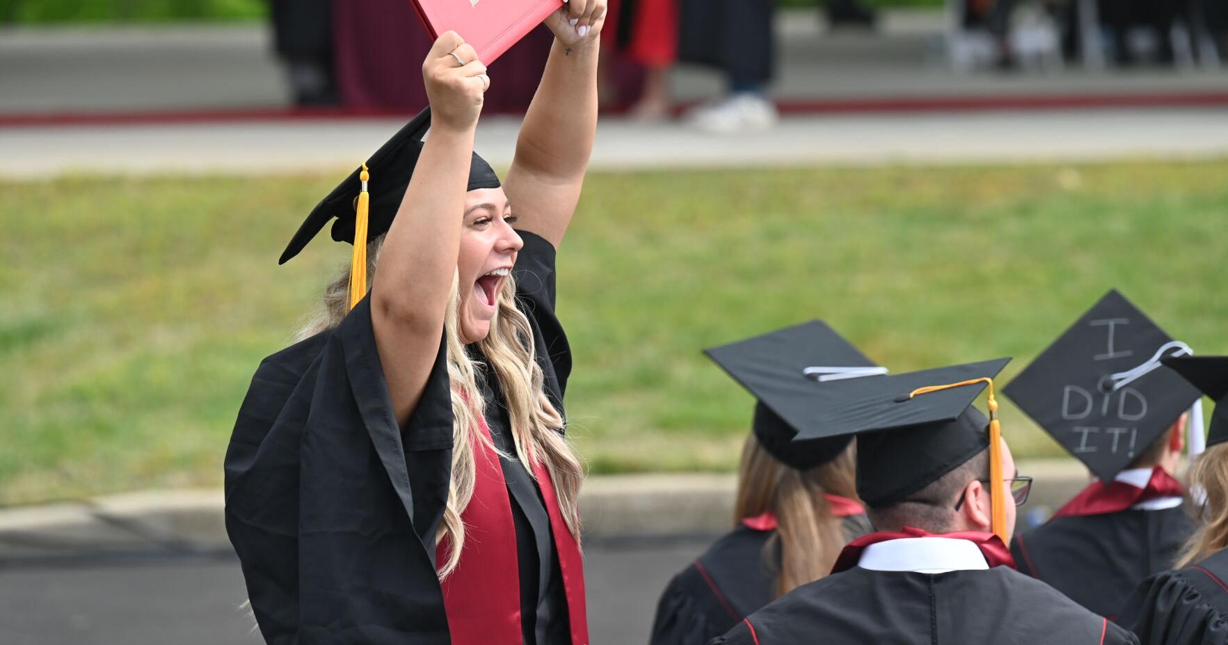 Degree completions are top performance goals for Indiana's public colleges and universities - Vimarsana News