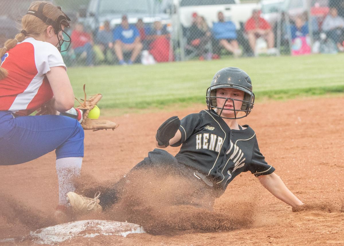 6-1-21_Henryville@WWashington_ClassA_Reg_Final_BB94697.jpg