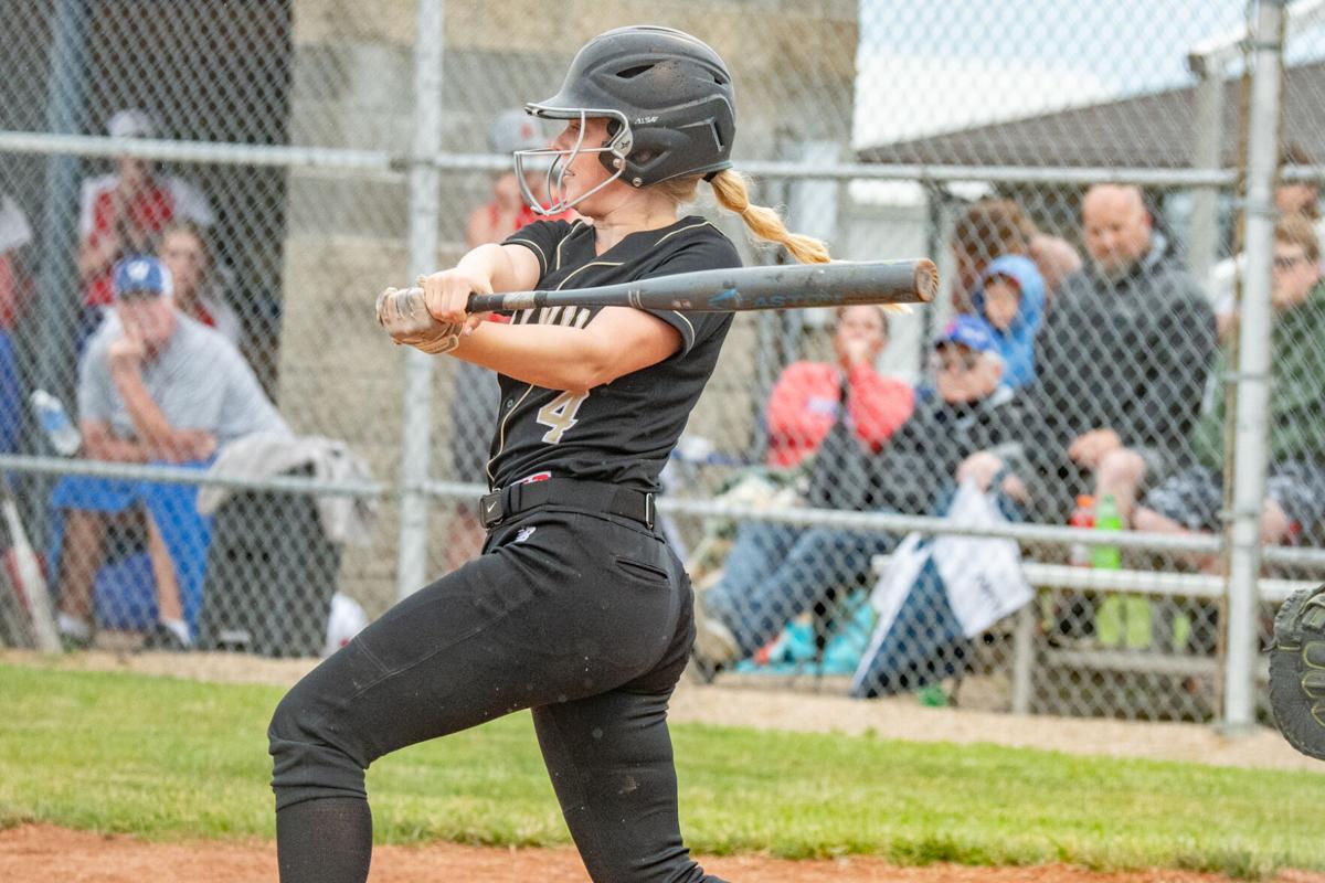 6-1-21_Henryville@WWashington_ClassA_Reg_Final_BB94688.jpg