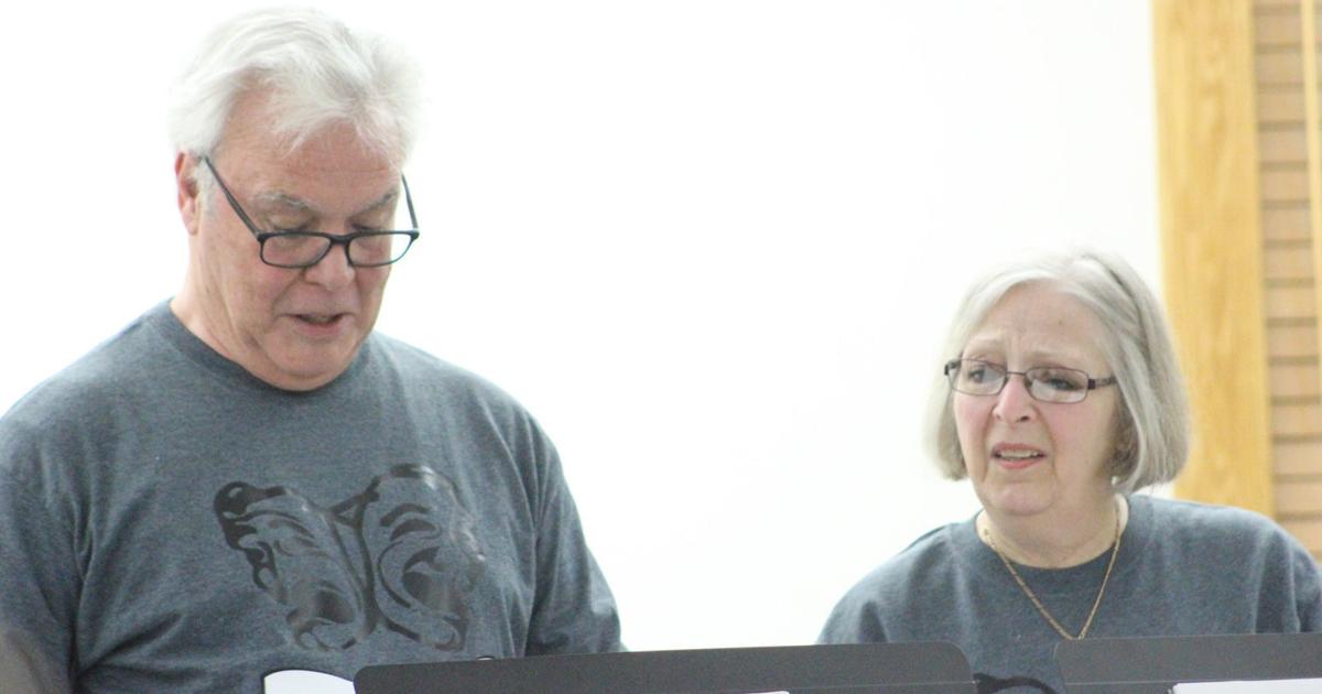 Timothy Tweedy Hoopeston Public Library presents 'The Fabulous Dr. Tweedy' | | newsbug ...