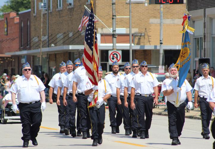 Area residents turn out for annual Old Settlers Parade newsbug.info