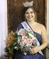 Hannah Vanderwall crowned Miss Newton County Fair 2022