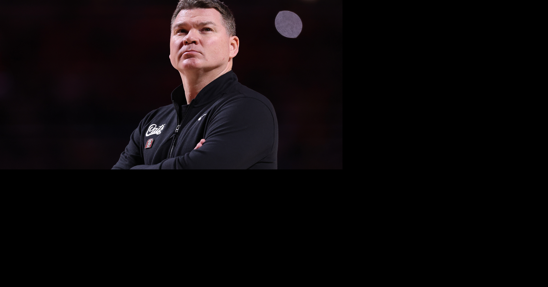 Arizona coach Tommy Lloyd has a theory: NCAA is embracing eligibility chaos to leverage federal legislation
