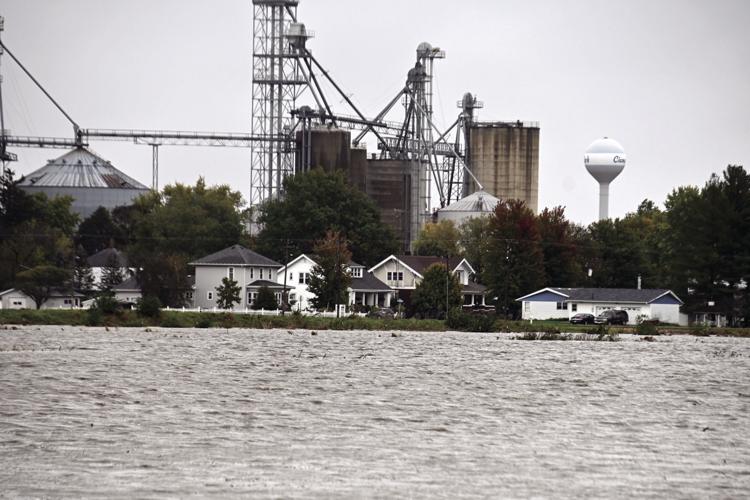 Severe weather causes flooding in Cissna Park Photos newsbug.info